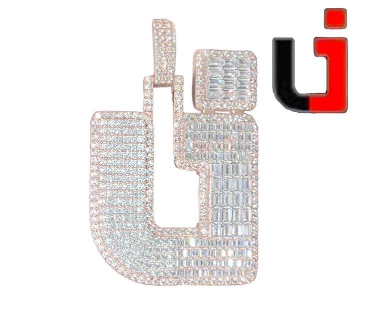 "UI" Logo