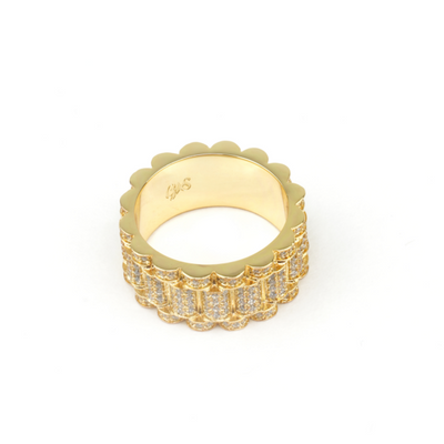 Encrusted Gold Oyster Ring